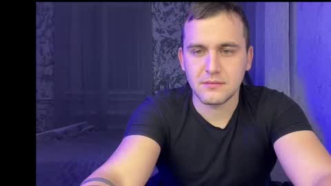 douglas_666 online show from 11/15/25, 09:21