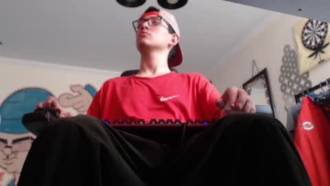 douglas_drake online show from 02/04/25, 03:36