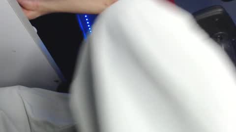 douglas_drake online show from 11/18/25, 01:33