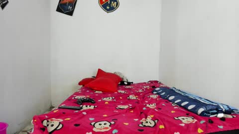 Snapshot of douglas_gallegos chatting on 01/26/25, 03:38 douglas_gallegos online show from 01/26/25, 03:38