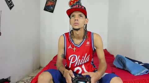 Snapshot of douglas_gallegos chatting on 02/08/25, 11:02 douglas_gallegos online show from 02/08/25, 11:02