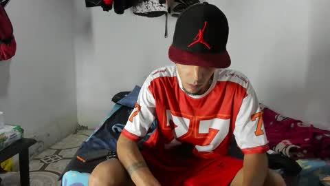 Snapshot of douglas_gallegos chatting on 05/12/26, 03:14 douglas_gallegos online show from 05/12/26, 03:14