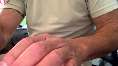 Snapshot of douglikes3xd chatting on 03/31/26, 02:50 douglikes3xd online show from 03/31/26, 02:50