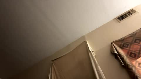 Snapshot of dove_love22 chatting on 10/13/25, 11:05 dove_love22 online show from 10/13/25, 11:05