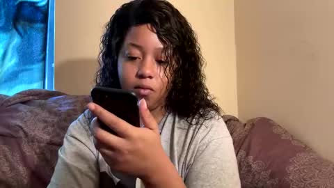 Snapshot of dove_love22 chatting on 11/02/25, 06:54 dove_love22 online show from 11/02/25, 06:54