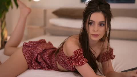    .         . online show from 11/15/25, 07:38