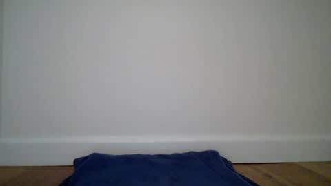 Snapshot of dowell89 chatting on 08/03/26, 05:17 dowell89 online show from 08/03/26, 05:17
