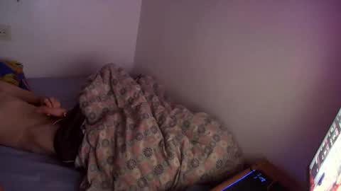 Snapshot of dowgg1 chatting on 11/18/25, 05:34 dowgg1 online show from 11/18/25, 05:34