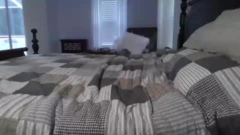 Some guy in Florida online show from 10/14/25, 10:21