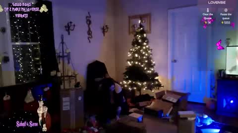 DownWithTheThiccness online show from 12/24/24, 03:38