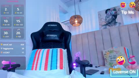 Snapshot of doyeeon chatting on 12/12/24, 06:25 Doyeon online show from 12/12/24, 06:25