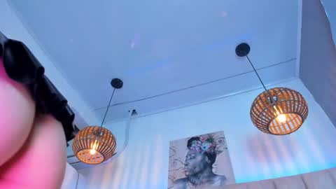 Snapshot of doyeeon chatting on 01/11/25, 05:52 Doyeon online show from 01/11/25, 05:52