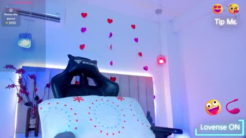 Snapshot of doyeeon chatting on 02/28/25, 02:42 Doyeon online show from 02/28/25, 02:42