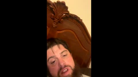 Snapshot of dpeter102 chatting on 12/17/25, 03:23 dpeter102 online show from 12/17/25, 03:23