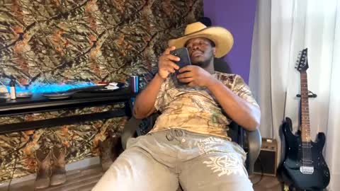 MrPirated online show from 01/17/25, 04:57