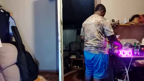 MrPirated online show from 10/11/25, 12:43