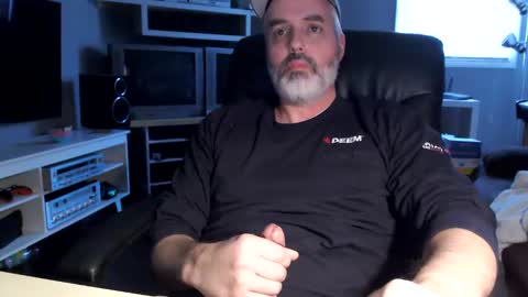 dr_dave20 online show from 01/29/25, 07:00