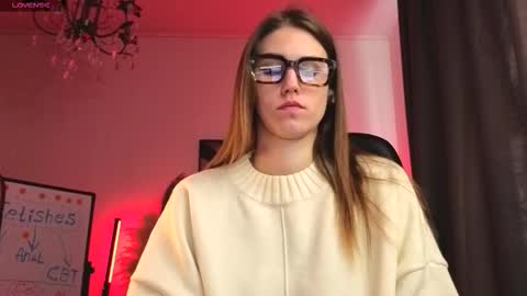 Snapshot of dragon_ink chatting on 02/22/26, 07:08 Lisbeth Salander online show from 02/22/26, 07:08