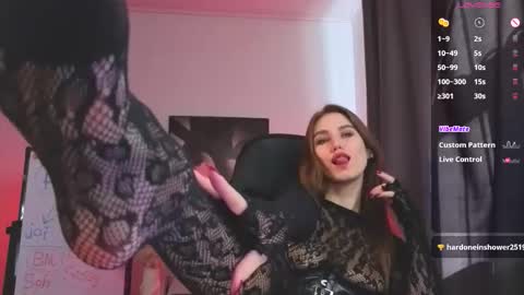 Snapshot of dragon_ink chatting on 03/13/26, 06:53 Lisbeth Salander online show from 03/13/26, 06:53