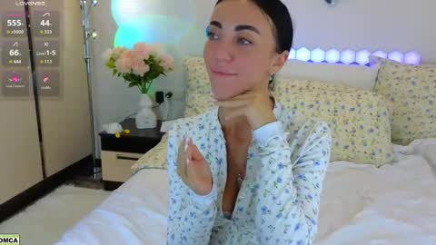 Katya online show from 09/18/25, 08:44