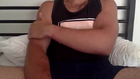 Snapshot of dragonscim980 chatting on 10/03/25, 05:54 dragonscim980 online show from 10/03/25, 05:54