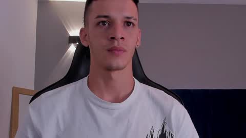 Snapshot of drake_carter1 chatting on 12/20/24, 02:41 drake_carter1 online show from 12/20/24, 02:41