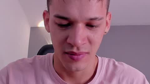 Snapshot of drake_carter1 chatting on 01/21/25, 02:00 drake_carter1 online show from 01/21/25, 02:00