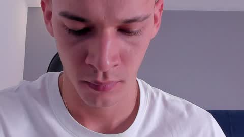 Snapshot of drake_carter1 chatting on 01/28/25, 02:11 drake_carter1 online show from 01/28/25, 02:11