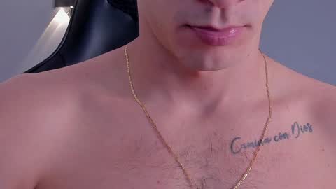 Snapshot of drake_carter1 chatting on 01/29/25, 01:05 drake_carter1 online show from 01/29/25, 01:05