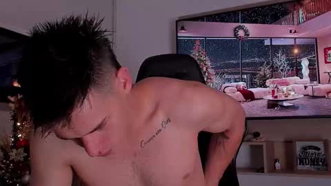 Snapshot of drake_carter1 chatting on 12/13/25, 11:21 drake_carter1 online show from 12/13/25, 11:21