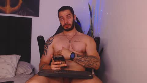 Snapshot of drake_cole11 chatting on 01/25/25, 03:19 drake_cole11 online show from 01/25/25, 03:19