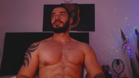 Snapshot of drake_cole11 chatting on 03/07/25, 01:42 drake_cole11 online show from 03/07/25, 01:42