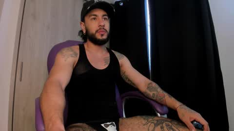 Snapshot of drake_jackson11 chatting on 02/18/25, 12:28 drake jackson11 online show from 02/18/25, 12:28