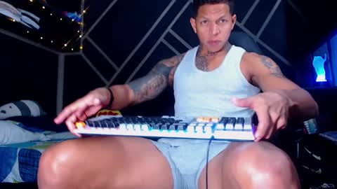 Drake online show from 10/13/25, 03:06