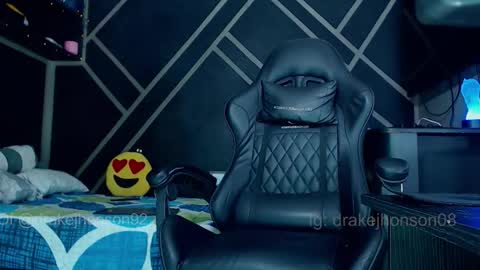 Snapshot of drake_jhonson08 chatting on 03/13/26, 03:57 Drake online show from 03/13/26, 03:57