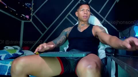 Snapshot of drake_jhonson08 chatting on 03/16/26, 10:14 Drake online show from 03/16/26, 10:14