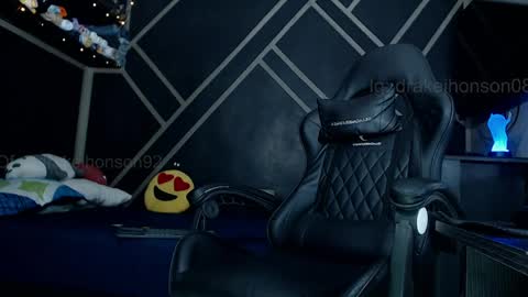 Snapshot of drake_jhonson08 chatting on 04/03/26, 03:15 Drake online show from 04/03/26, 03:15