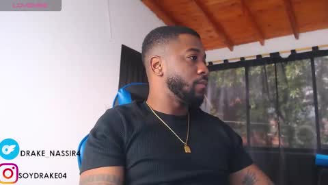 Snapshot of drake_nassir4 chatting on 02/22/26, 04:27 ---Drake--- online show from 02/22/26, 04:27