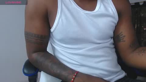 Snapshot of drake_nassir4 chatting on 02/24/26, 10:19 ---Drake--- online show from 02/24/26, 10:19