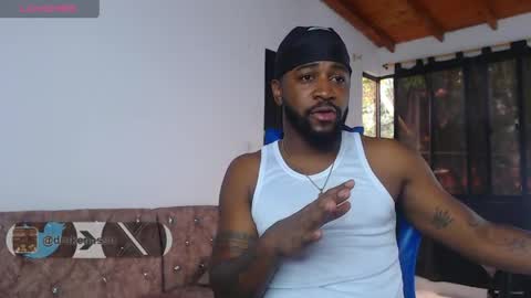 Snapshot of drake_nassir4 chatting on 04/06/26, 03:46 ---Drake--- online show from 04/06/26, 03:46