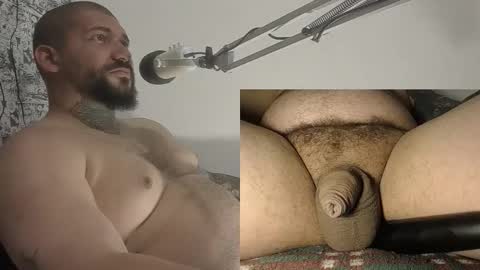 Snapshot of drake_white1 chatting on 11/28/25, 03:09 drake whitee Independent Model online show from 11/28/25, 03:09