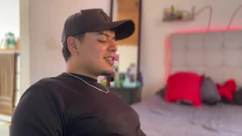 Snapshot of drakenn_ chatting on 03/13/26, 06:03 drakeeee online show from 03/13/26, 06:03