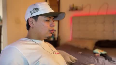 Snapshot of drakenn_ chatting on 03/17/26, 02:31 drakeeee online show from 03/17/26, 02:31