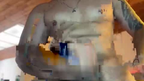 Snapshot of drakenn_ chatting on 04/14/26, 02:01 drakeeee online show from 04/14/26, 02:01