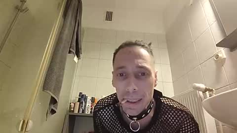 Snapshot of drako198 chatting on 04/08/26, 11:27 drako198 online show from 04/08/26, 11:27