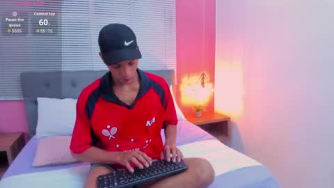 Snapshot of drako_18 chatting on 03/30/26, 02:12 Drako online show from 03/30/26, 02:12