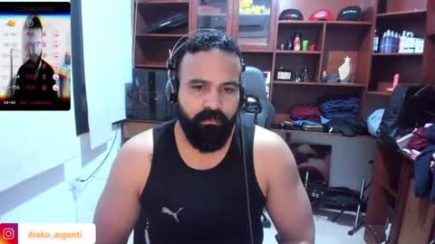 Snapshot of drako_argenti_ chatting on 12/20/24, 08:28 Drako online show from 12/20/24, 08:28