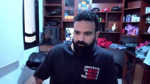 Snapshot of drako_argenti_ chatting on 12/29/24, 09:20 Drako online show from 12/29/24, 09:20