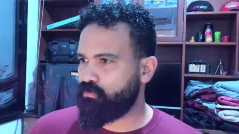 Snapshot of drako_argenti_ chatting on 01/26/25, 03:27 Drako online show from 01/26/25, 03:27