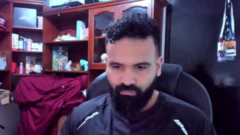 Snapshot of drako_argenti_ chatting on 03/08/25, 03:17 Drako online show from 03/08/25, 03:17